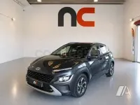 Usado Hyundai Kona 141 CV (103 kW) 2022 Gris / plata SUV