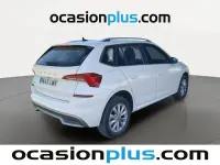 Usado Skoda Kamiq Ambition 110 CV (80 kW) 2021 Blanco SUV