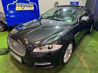 Usado Jaguar XJ Premium Luxury 275 CV (202 kW) 2015 Gris / plata Berlina