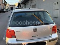 Usado VW Golf IV Highline 105 CV (77 kW) 2002 Gris / plata Berlina