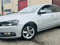 Usado VW Passat Edition 105 CV (77 kW) 2011 Gris / plata Berlina