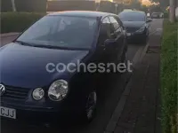 Usado VW Polo Trendline 75 CV (55 kW) 2003 Negro Berlina