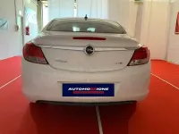 Usado Opel Insignia Cosmo 160 CV (117 kW) 2011 Blanco Berlina