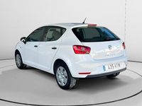 Usado Seat Ibiza Reference 90 CV (66 kW) 2013 Blanco Berlina