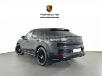 Usado Porsche Cayenne 460 CV (338 kW) 2021 Negro SUV