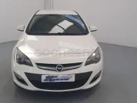 Usado Opel Astra Excellence 110 CV (80 kW) 2012 Blanco Berlina