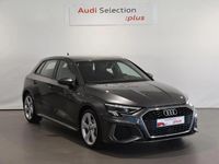 Usado Audi A3 S-Line 150 CV (110 kW) 2022 Gris/plata Berlina