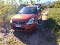 Usado Suzuki Swift GL 92 CV (67 kW) 2007 Rojo Utilitario