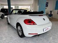 Usado VW Beetle Design 105 CV (77 kW) 2016 Blanco Utilitario