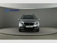 Usado Peugeot 2008 Signature Sky 110 CV (80 kW) 2019 SUV