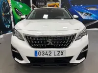 Usado Peugeot 3008 Active 120 CV (88 kW) 2018 Blanco SUV