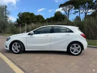 Usado Mercedes A180 Urban 122 CV (89 kW) 2012 Blanco Berlina