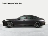 Usado BMW 740 Comfort Edition 299 CV (219 kW) 2024 Gris Berlina