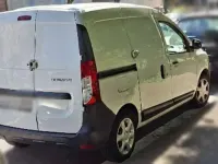 Usado Dacia Dokker Ambiance 75 CV (55 kW) 2018 Blanco Monovolumen