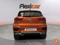 Usado MG ZS Comfort 106 CV (77 kW) 2023 Naranja SUV