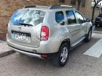 Usado Dacia Duster Lauréate 105 CV (77 kW) 2012 Gris / plata SUV