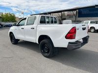 Usado Toyota HiLux 150 CV (110 kW) 2022 Blanco Recogida