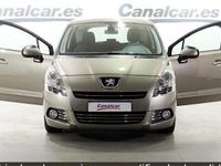 Usado Peugeot 5008 Access 120 CV (88 kW) 2011 Gris Monovolumen
