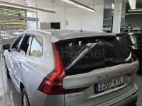 Usado Volvo XC60 Momentum 197 CV (144 kW) 2019 Gris / plata SUV