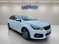 Usado Peugeot 308 Active 131 CV (96 kW) 2019 Blanco Utilitario