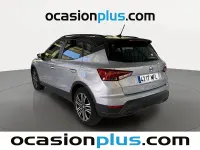 Usado Seat Arona Style 110 CV (80 kW) 2023 Gris plata SUV