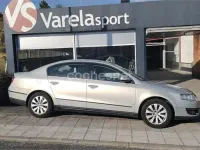 Usado VW Passat R-line 140 CV (102 kW) 2010 Gris / plata Berlina