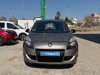 Usado Renault Scénic III Authentique 110 CV (80 kW) 2010 Marrón Monovolumen