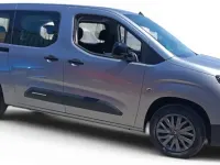 Usado Citroën Berlingo 131 CV (96 kW) 2025 Gris Monovolumen