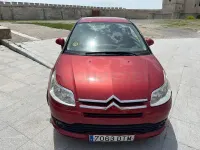 Usado Citroën C4 VTR Sport 92 CV (67 kW) 2007 Granate Berlina