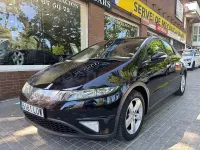 Usado Honda Civic Comfort 83 CV (61 kW) 2007 Negro Berlina