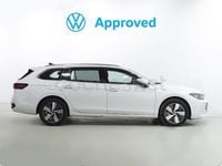 Usado VW Passat Business 150 CV (110 kW) 2024 Blanco Familiar