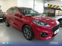 Usado Ford Kuga ST-Line 150 CV (110 kW) 2021 Rojo SUV
