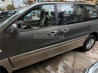 Usado Kia Carnival EX 144 CV (105 kW) 2004 Verde Monovolumen