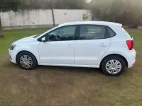 Usado VW Polo Edition 75 CV (55 kW) 2014 Blanco Utilitario