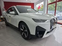 Usado BMW iX 239 kW (326 CV) 2023 Blanco SUV