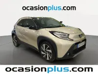 Usado Toyota Aygo X 72 CV (52 kW) 2025 Beige SUV