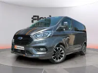 Usado Ford Tourneo Custom Titanium 150 CV (110 kW) 2022 Gris Van