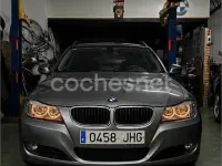 Usado BMW 318 129 CV (94 kW) 2008 Gris / plata Familiar