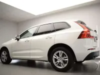 Usado Volvo XC60 Momentum 151 CV (111 kW) 2018 Blanco SUV