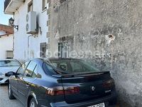 Usado Renault Laguna II Privilege 120 CV (88 kW) 2004 Verde Berlina