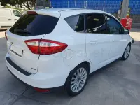 Usado Ford C-MAX Titanium 125 CV (91 kW) 2015 Blanco Monovolumen