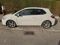 Usado Toyota Auris Active 90 CV (66 kW) 2010 Blanco Utilitario