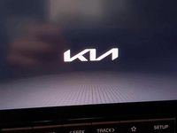 Usado Kia Stonic 101 CV (74 kW) 2024 Clear white  blanco SUV