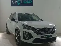 Usado Peugeot 2008 Allure 102 CV (75 kW) 2024 Blanco SUV