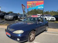 Usado Renault Mégane Coupé R.S. 100 CV (73 kW) 1999 Azul Coupe