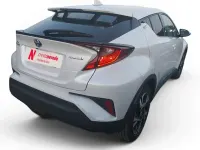Usado Toyota C-HR Advance 125 CV (91 kW) 2022 Blanco SUV