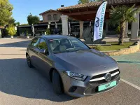 Usado Mercedes A180 116 CV (85 kW) 2021 Gris / plata Berlina