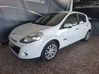 Usado Renault Clio II Business 85 CV (62 kW) 2009 Blanco Berlina