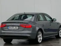 Usado Audi A4 Sport 150 HP (110 kW) 2016 Cinzento Sedan