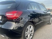 Usado Mercedes A180 122 CV (89 kW) 2017 Negro Berlina